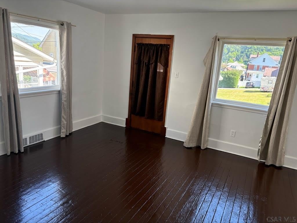 926 Bloom St – photo 2
