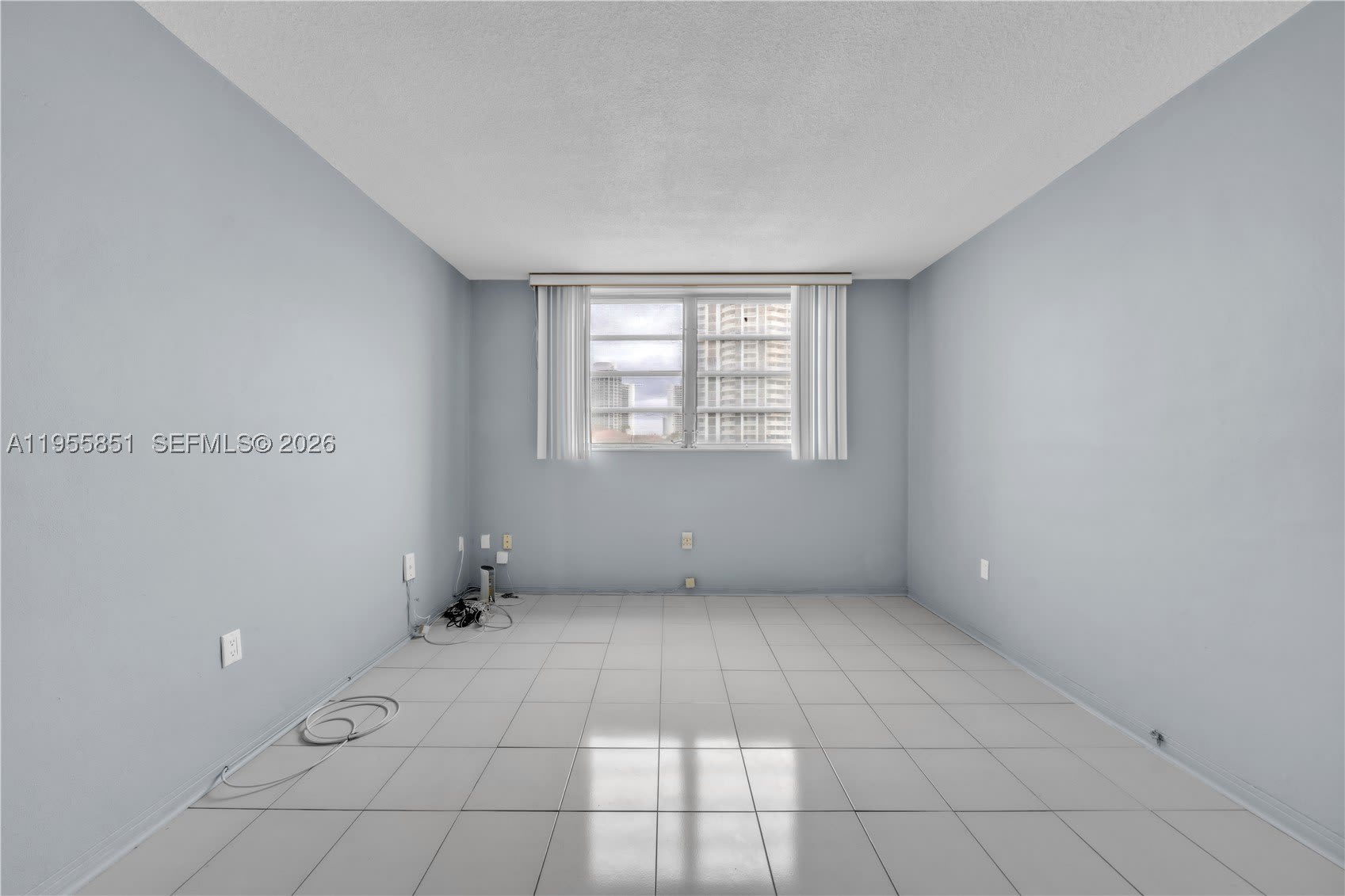3030 Marcos Dr – photo 4