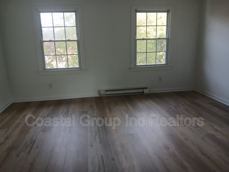 861 West 48th Street – photo 5