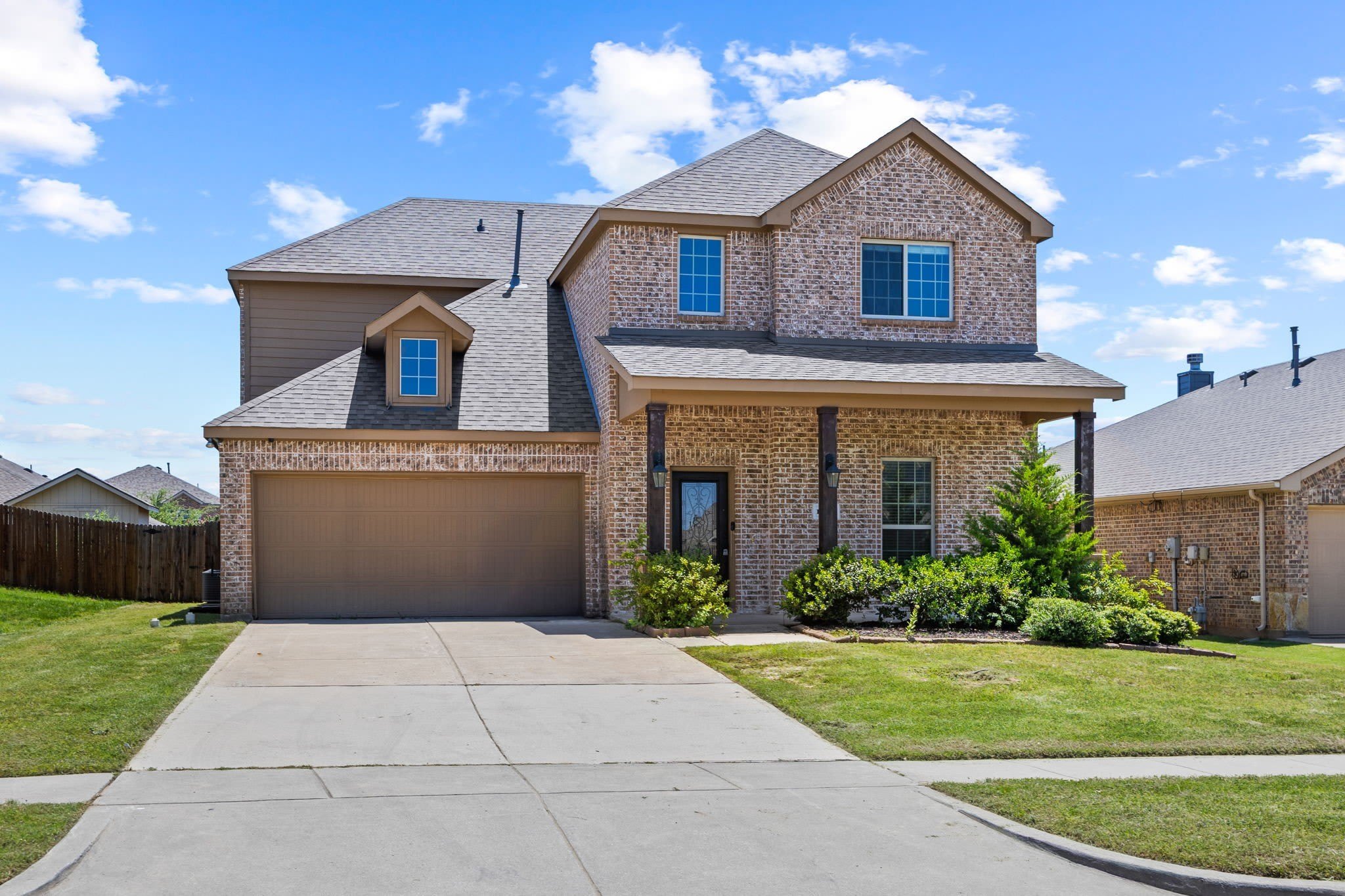 1445 Bateman Lane – photo 1