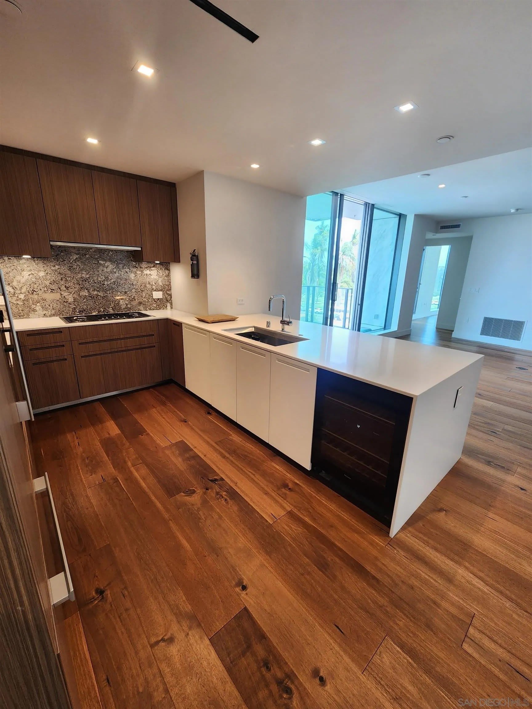 2855 5th Ave – photo 5