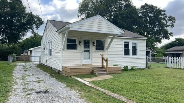 5325 Marion Avenue – photo 2