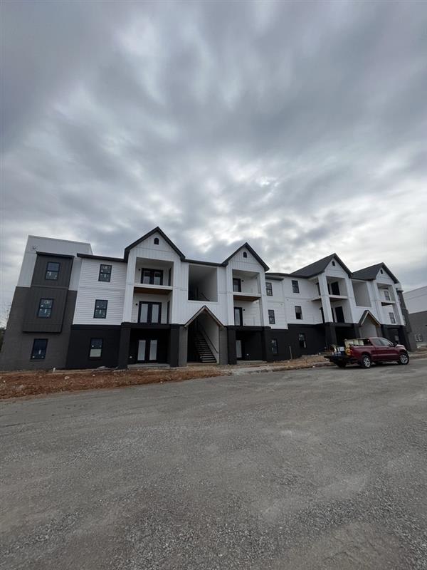 9900 Moore Hill Place 203 – photo 4