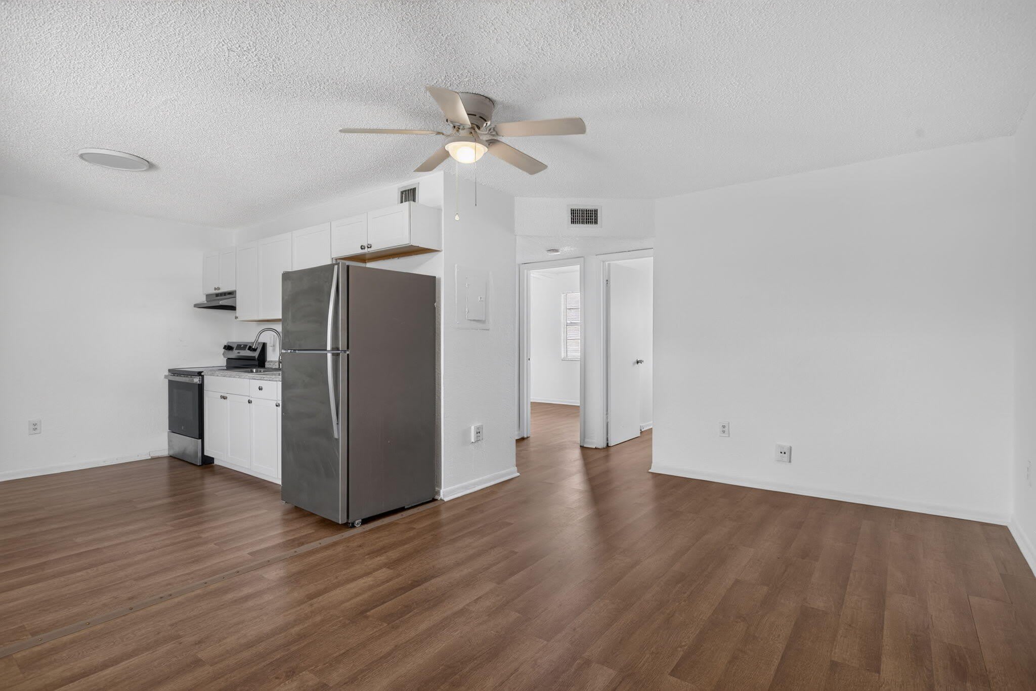 1300 NW 2nd Avenue – photo 4