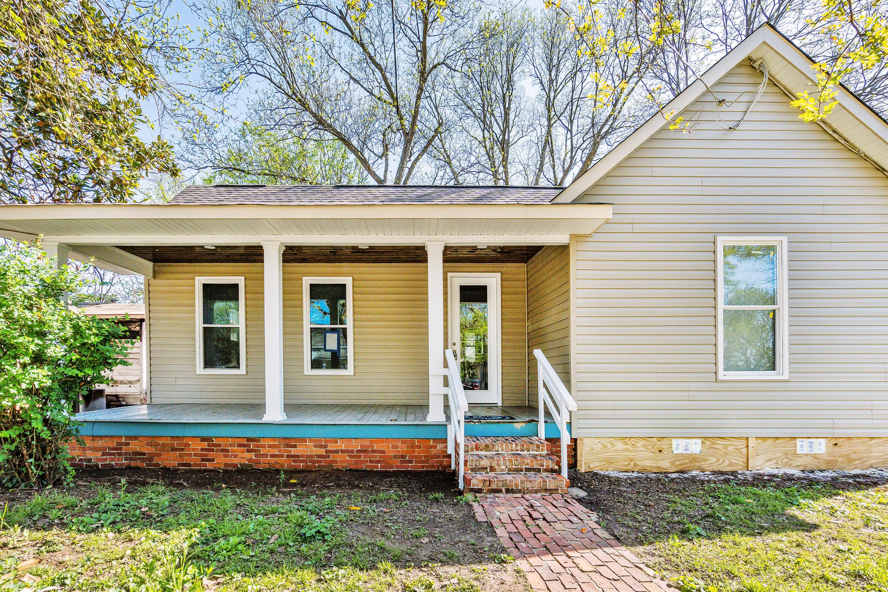 209 Beirne Avenue Northwest – photo 1