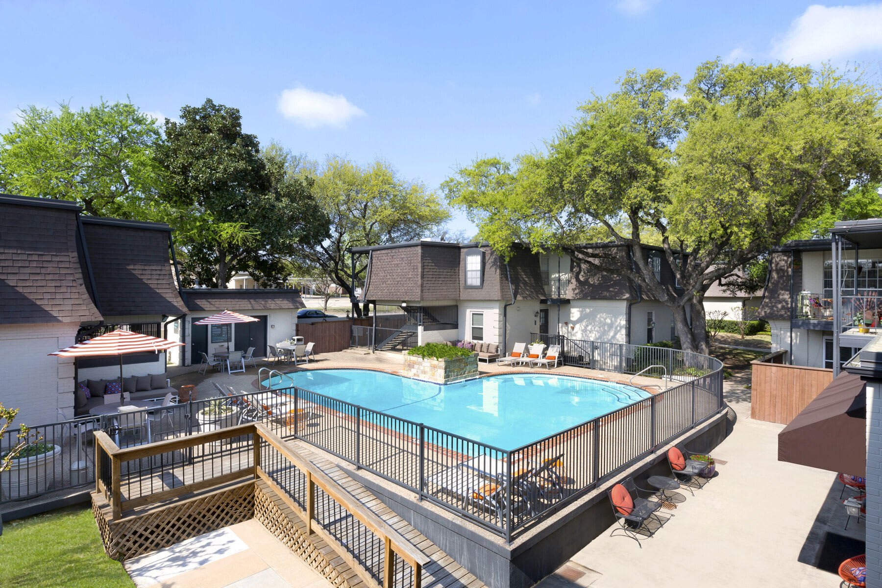 Monticello Apartment Homes – photo 3