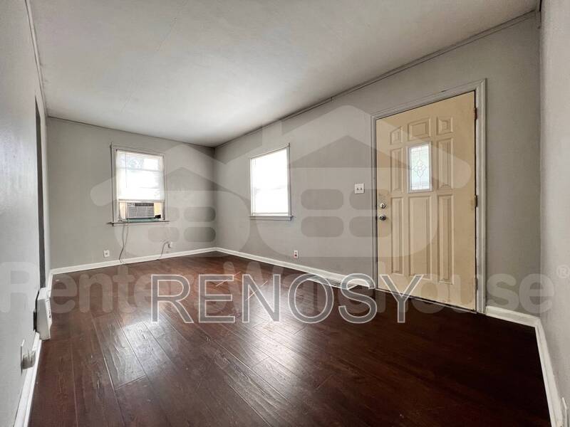 2717 College Ave – photo 4