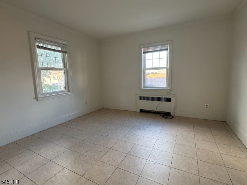 28 Knopf St – photo 2