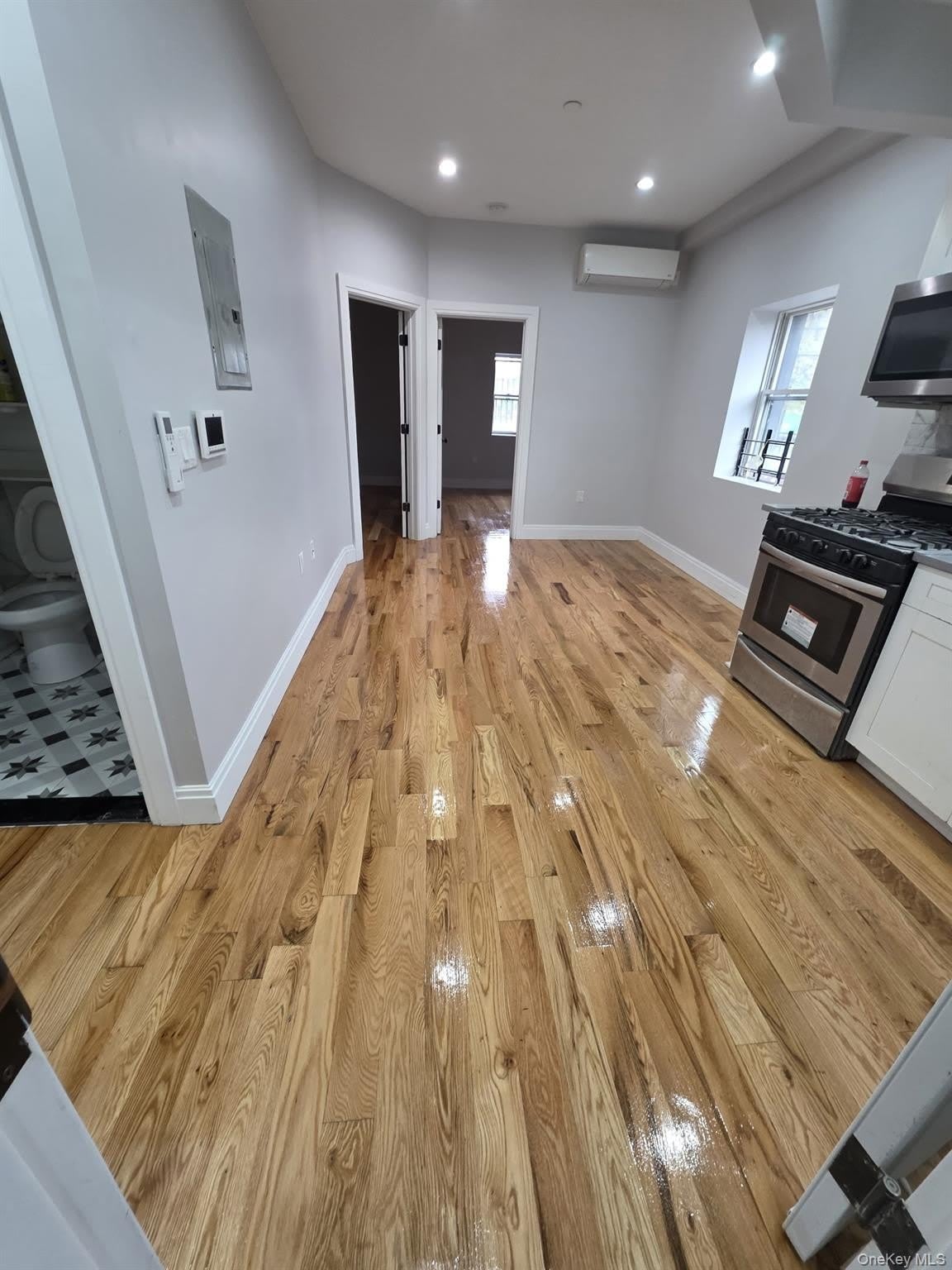 91 E 54th Street – photo 3