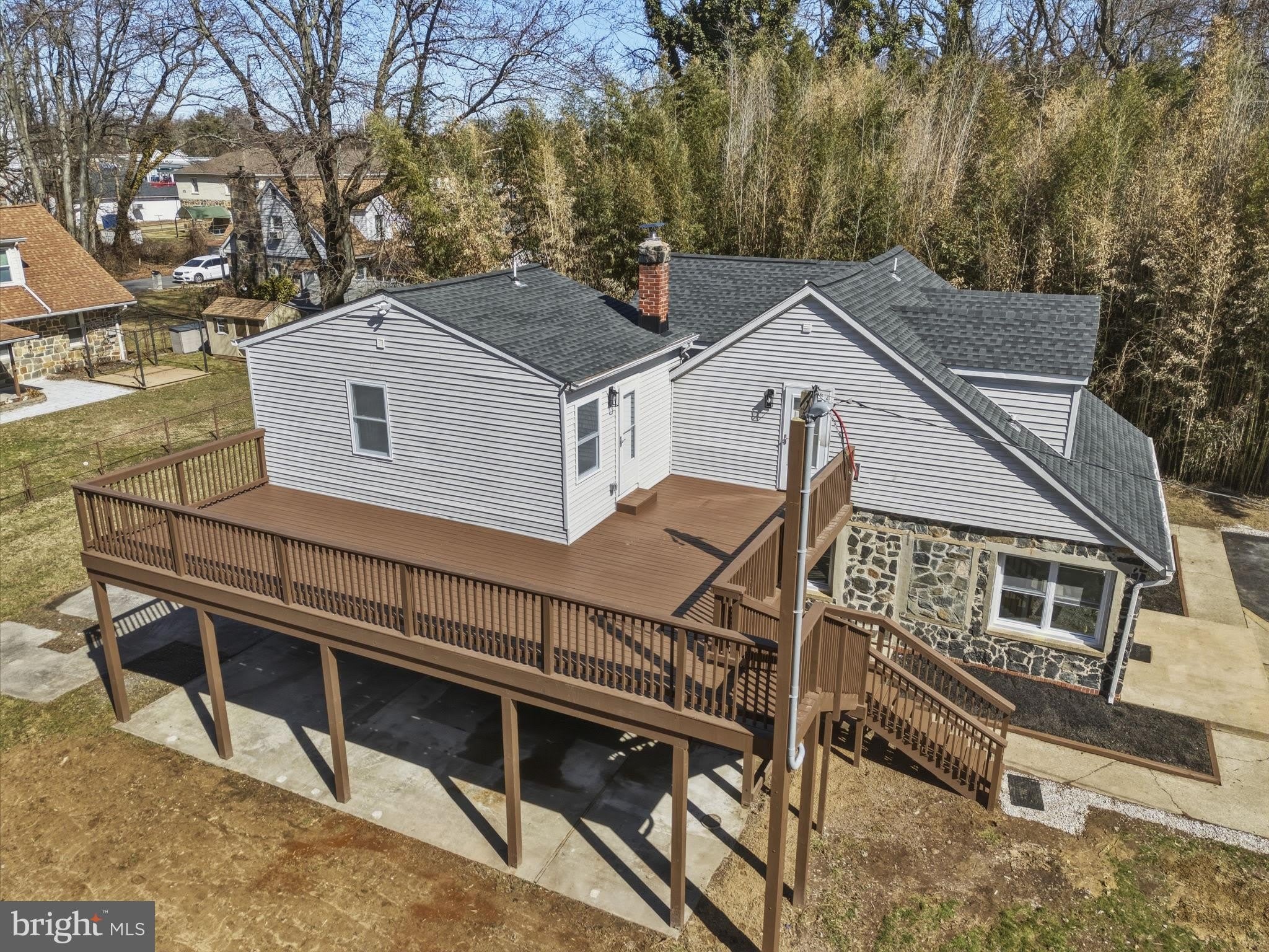 3236 GEORGE Street – photo 5