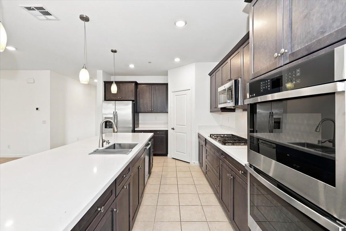 40082 Catania Court – photo 5