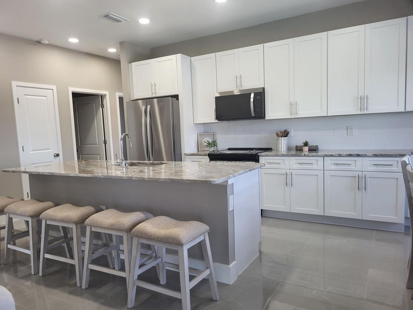 Brand-New Luxury Home with Office, 3-Car Garage & Designer Upgrades – photo 4