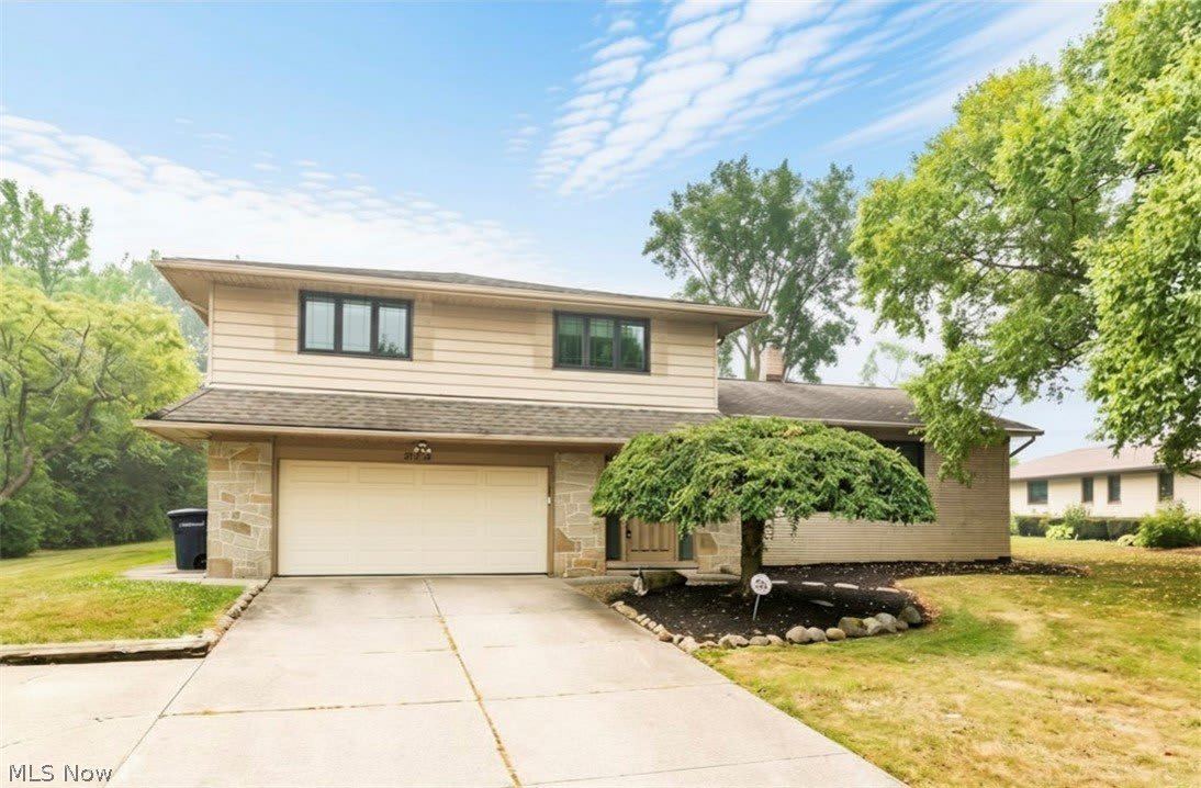 25150 Cardington Drive – photo 1