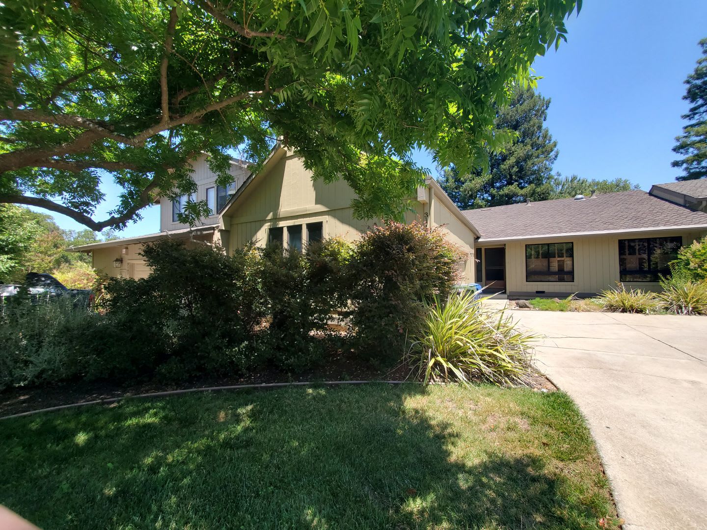 4 Bedroom 2 Bathroom in Northgate, Walnut Creek!! – photo 2