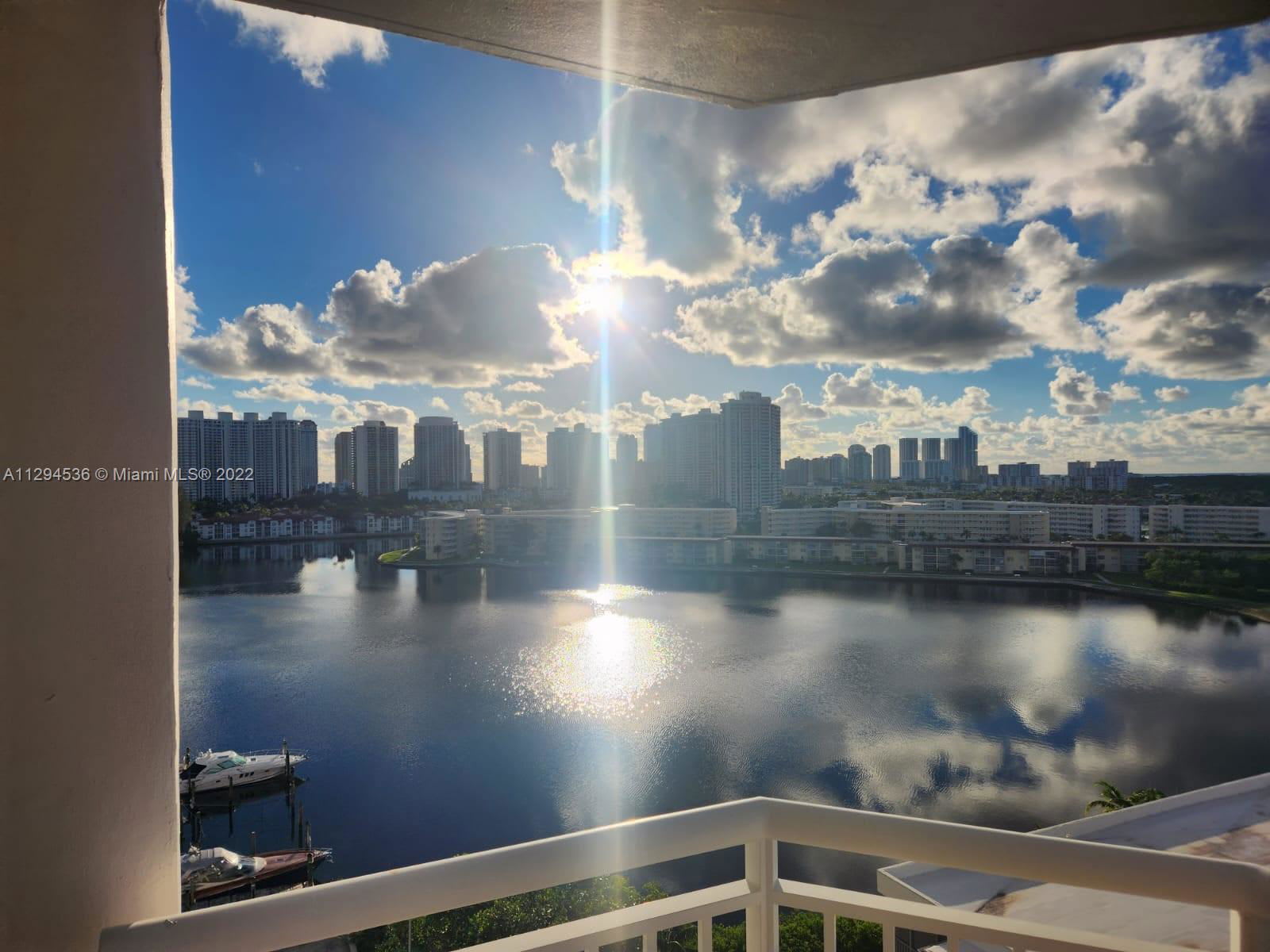 18041 Biscayne Boulevard – photo 1