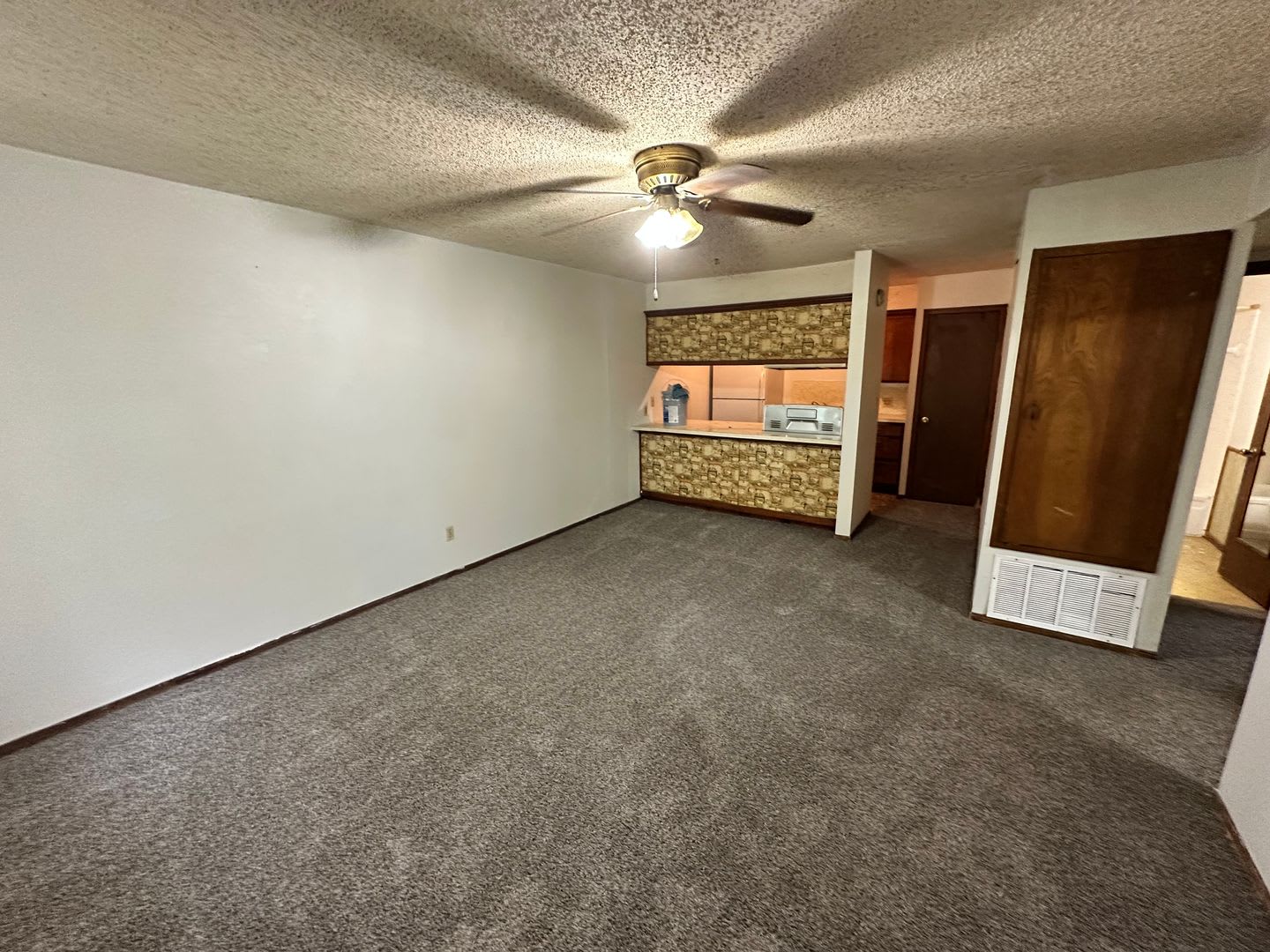 Charming 2 Bed, 1 Bath Near OU Campus – photo 1