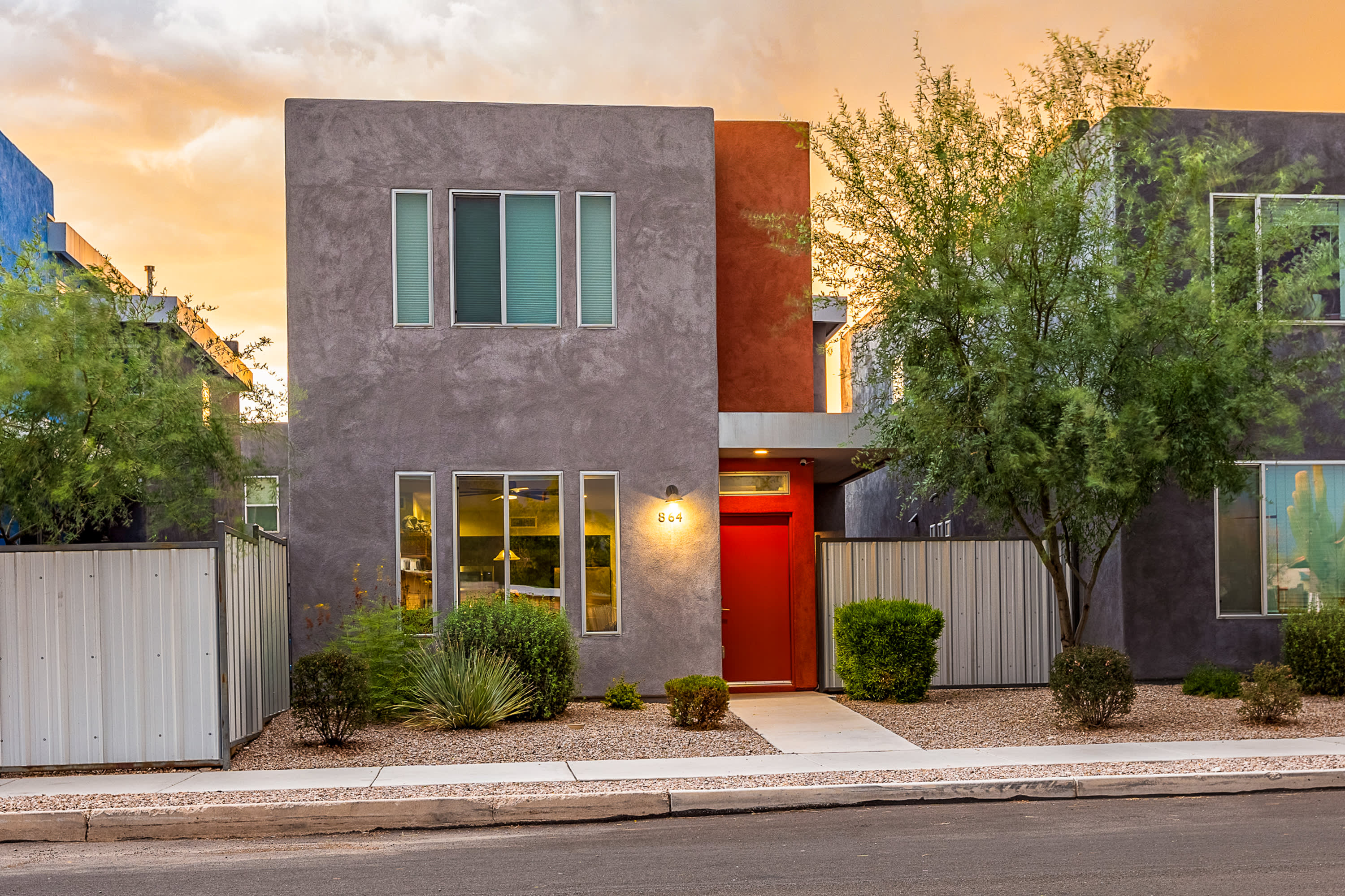 864 East Park Modern Drive – photo 3