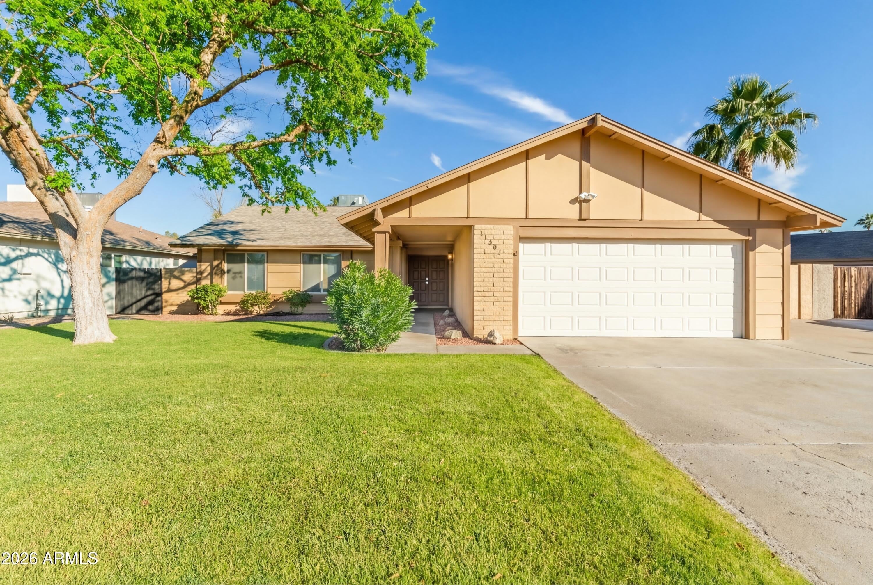 14237 N 41st Drive – photo 1