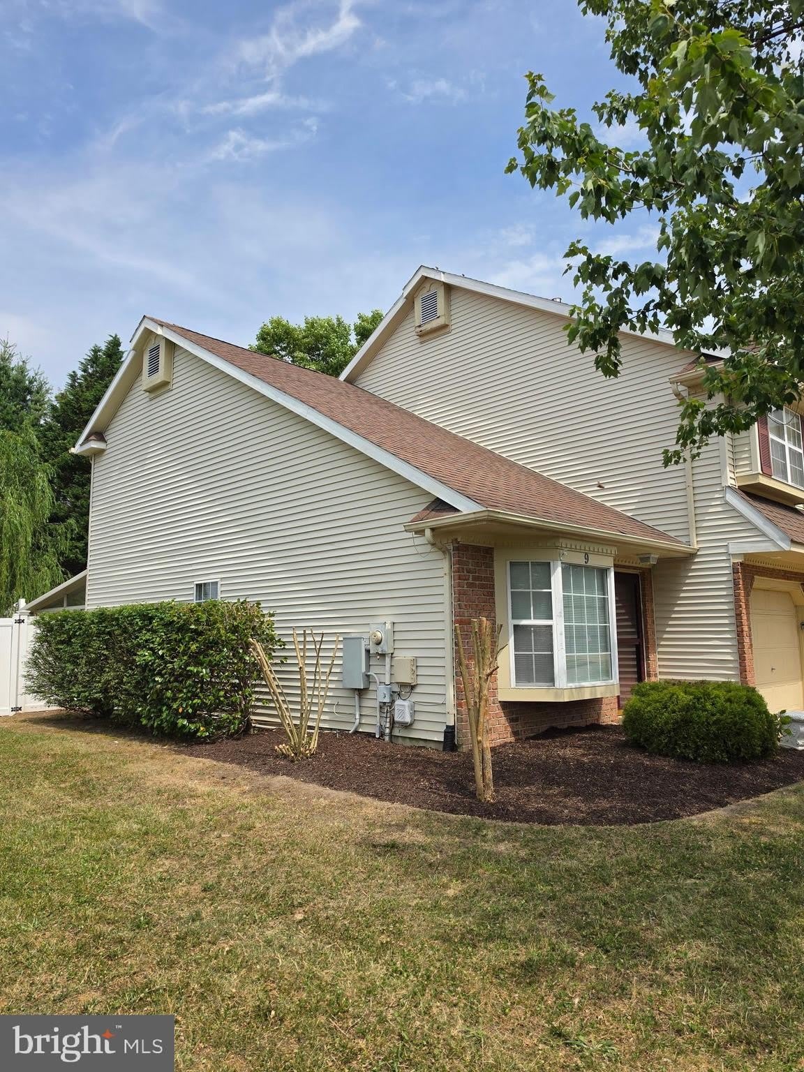 9 GRISTMILL Drive – photo 2