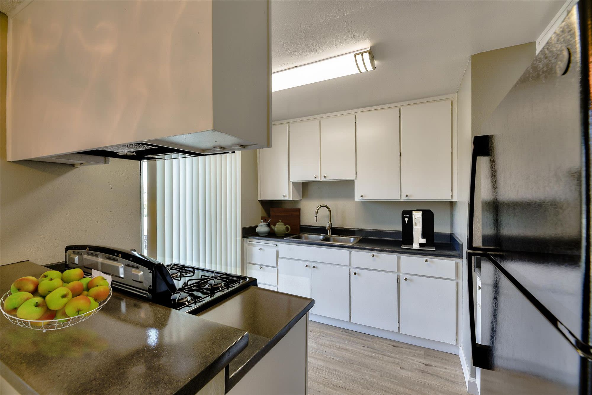 Lawrence Road Apartments – photo 3