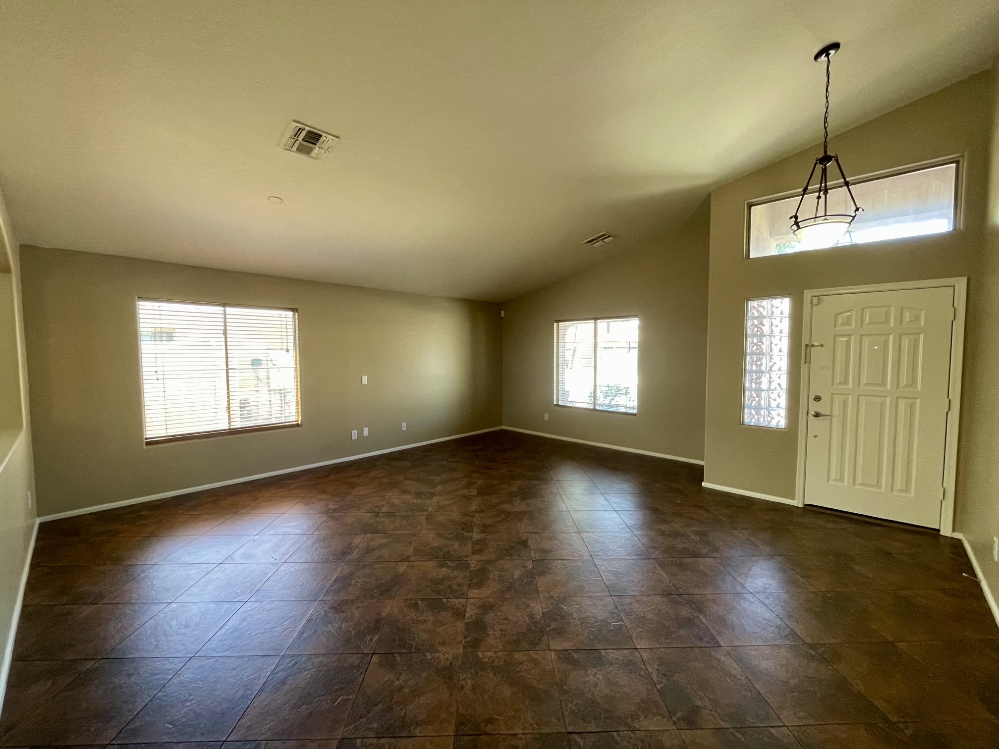 16143 W Hilton Ave – photo 4