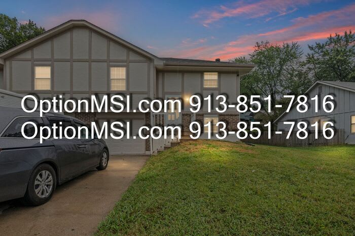 103 SE Greystone Drive – photo 2
