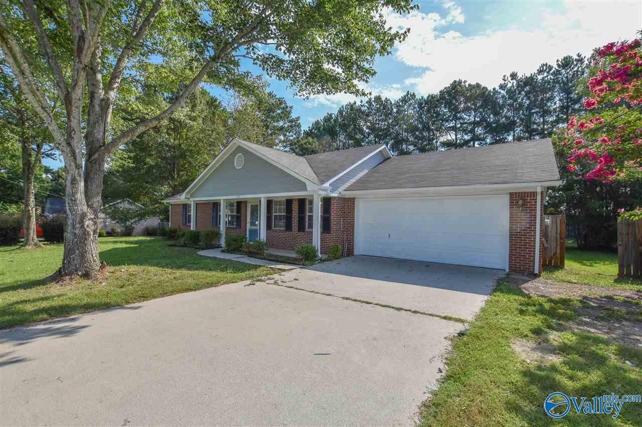 109 Covecrest Drive – photo 2