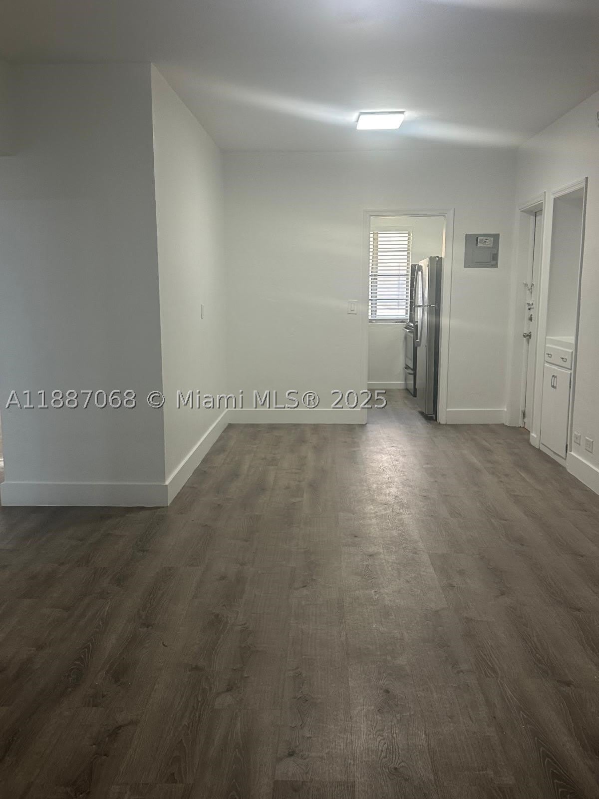 6805 Abbott Ave – photo 2