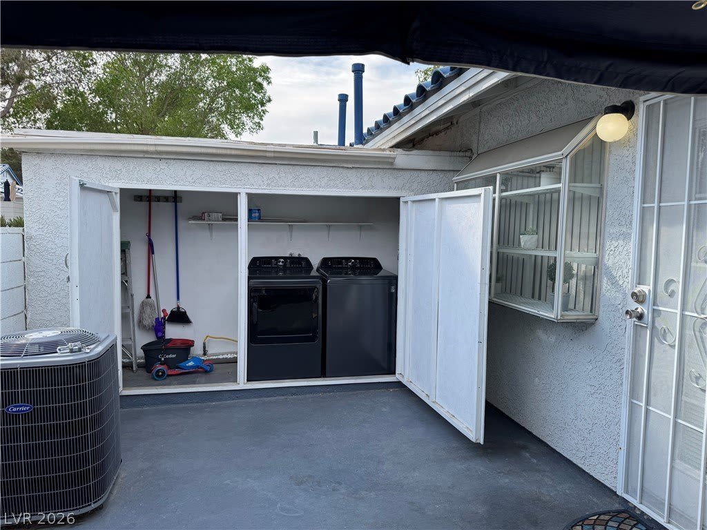 2137 Petersham Court – photo 4