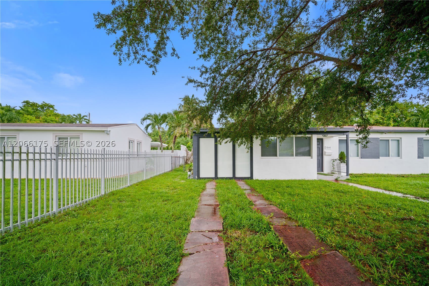 1545 NW 130th St – photo 4