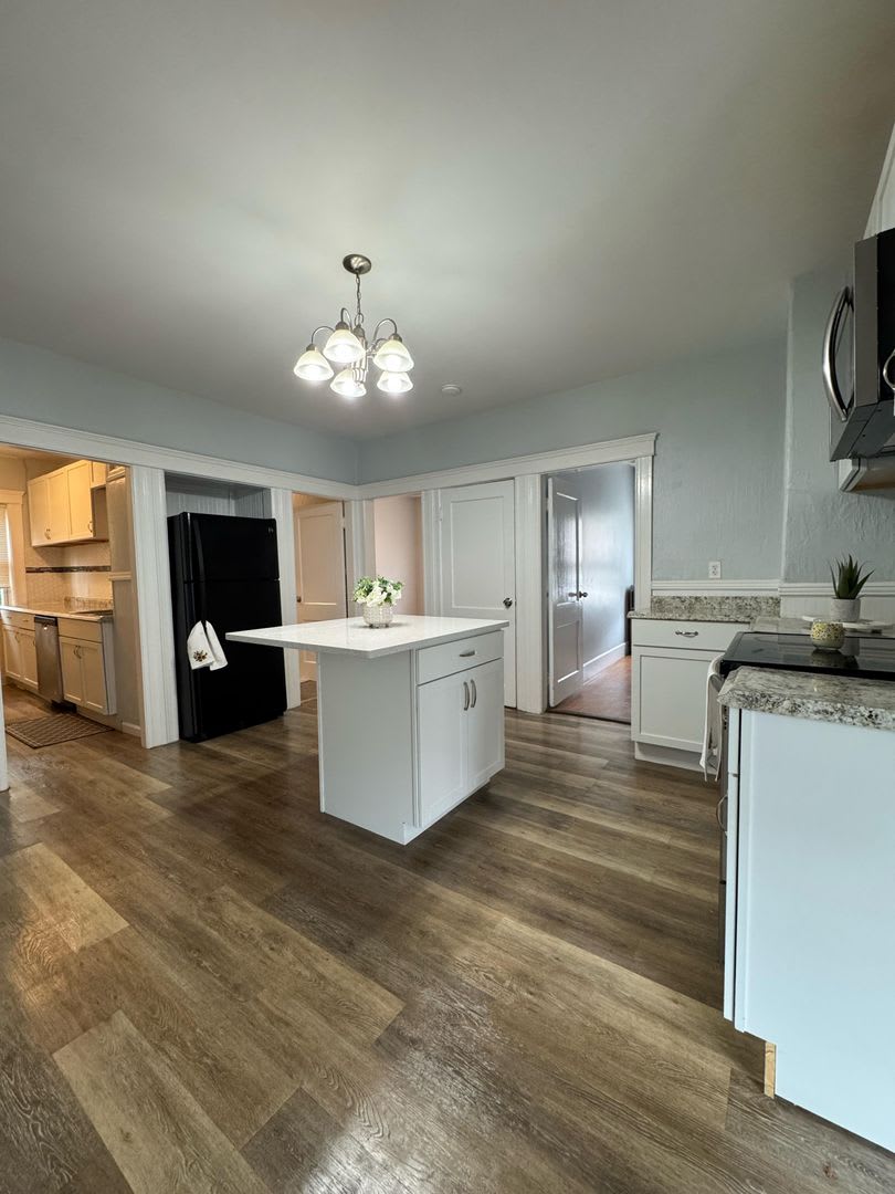 50 Elm Street – photo 1