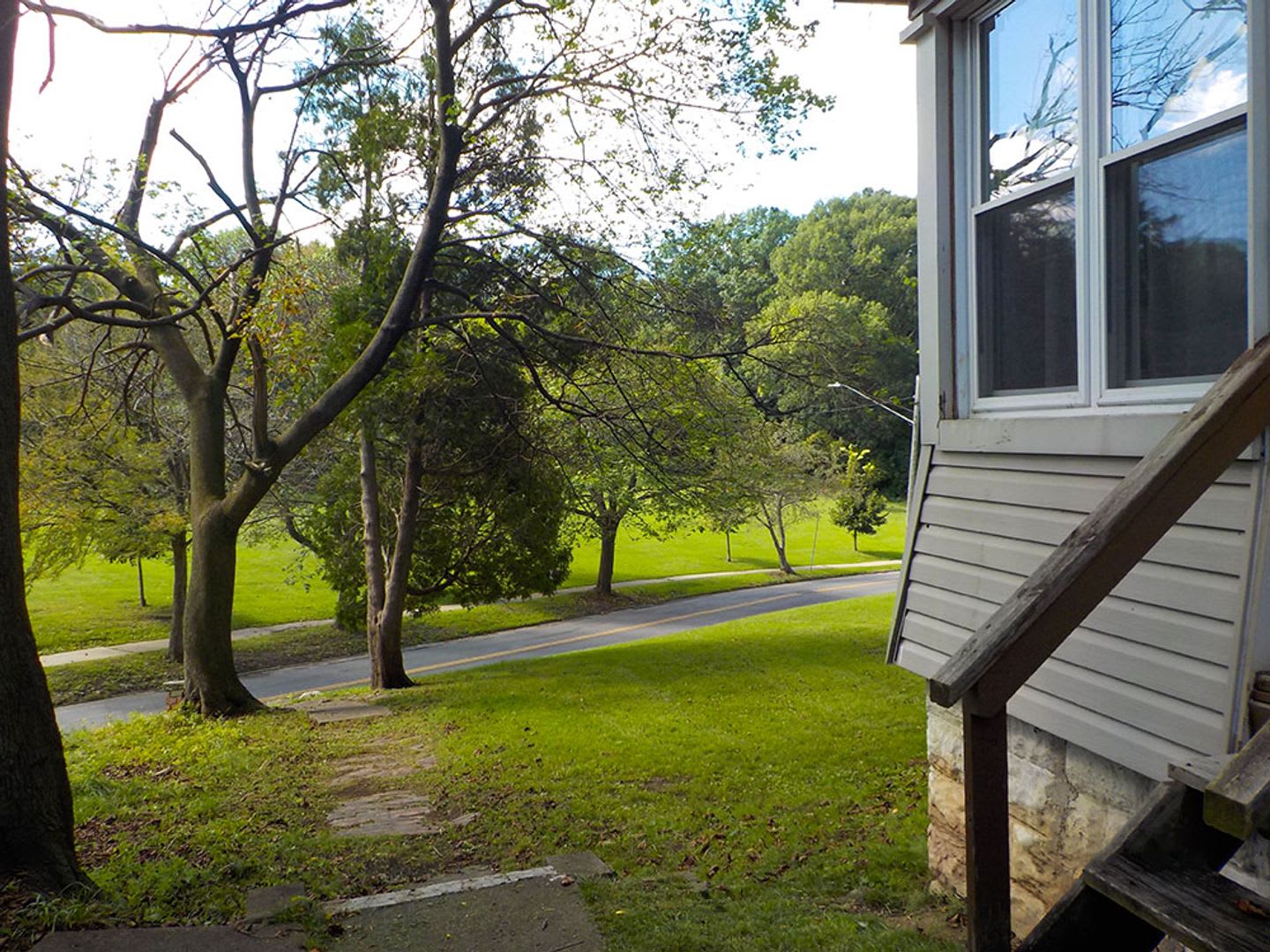 507 S Beech – photo 2