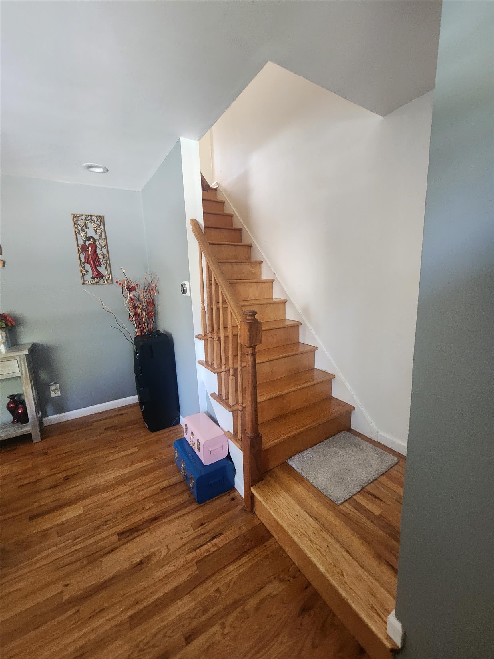 657 BROAD ST – photo 4