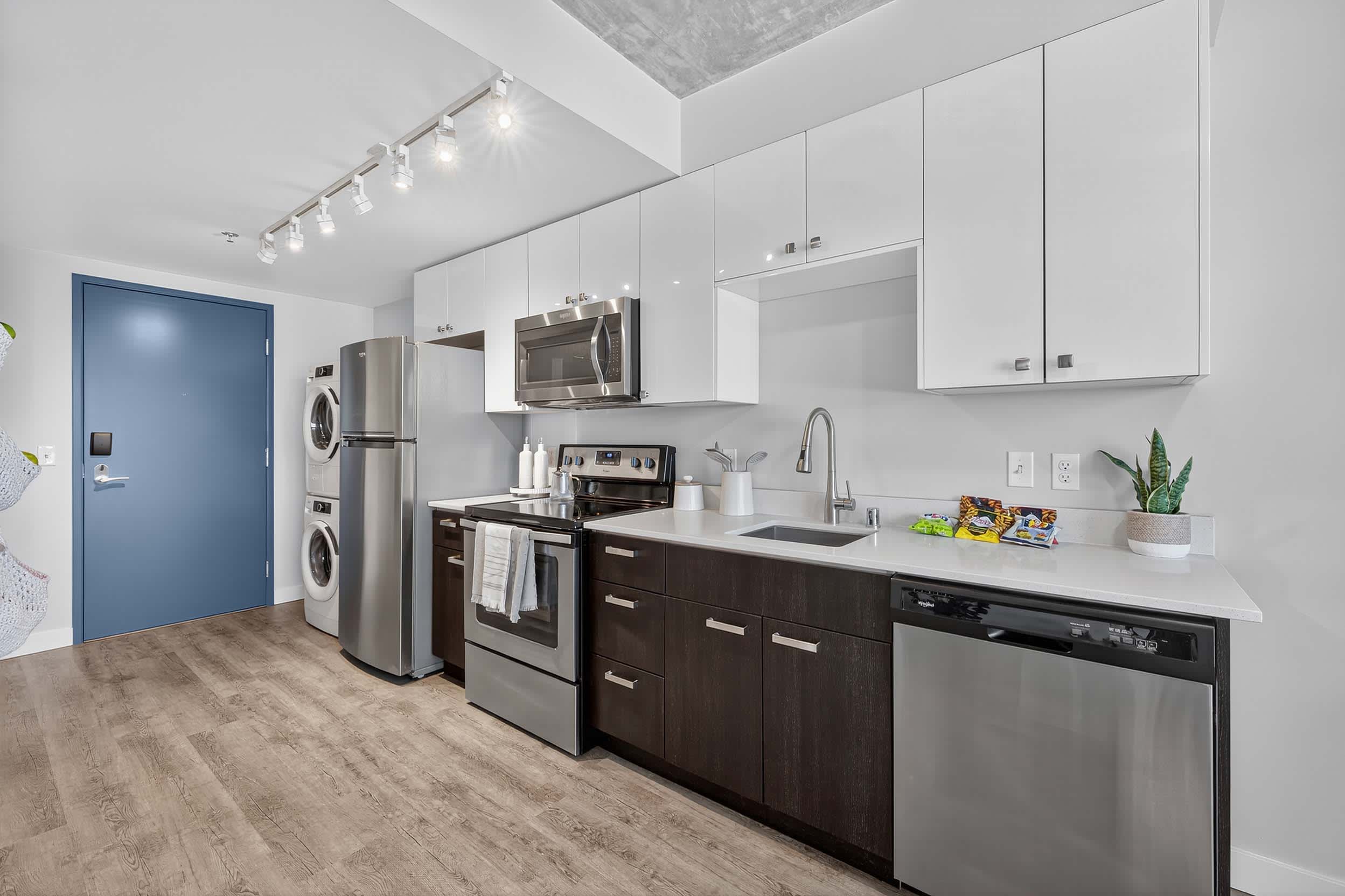 Airmark Apartments – photo 5
