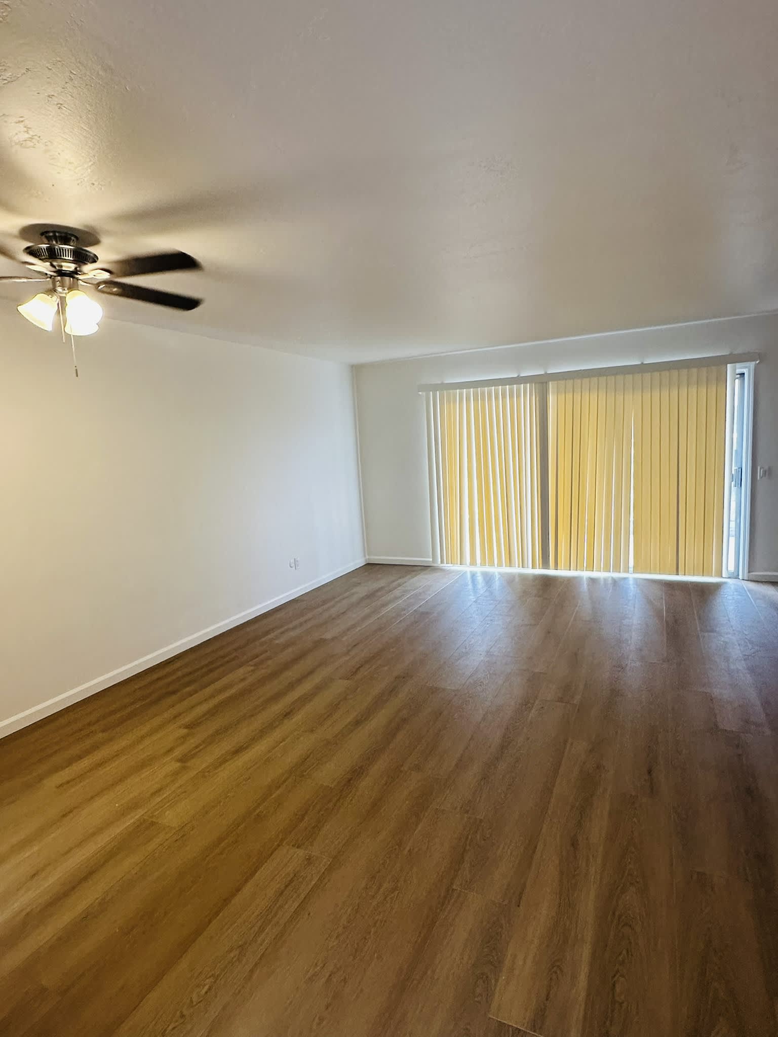 220 South El Camino Real – photo 5
