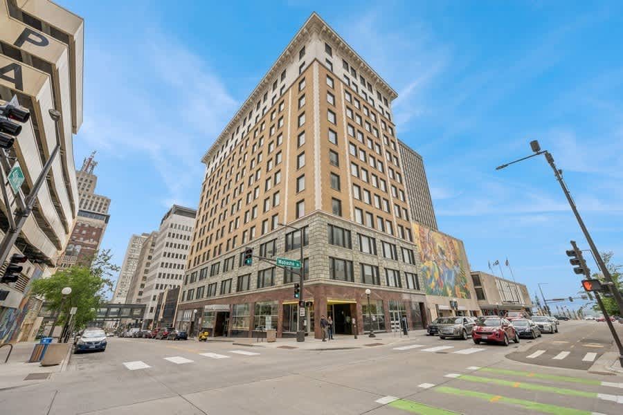 Commerce Building Apartments – photo 5