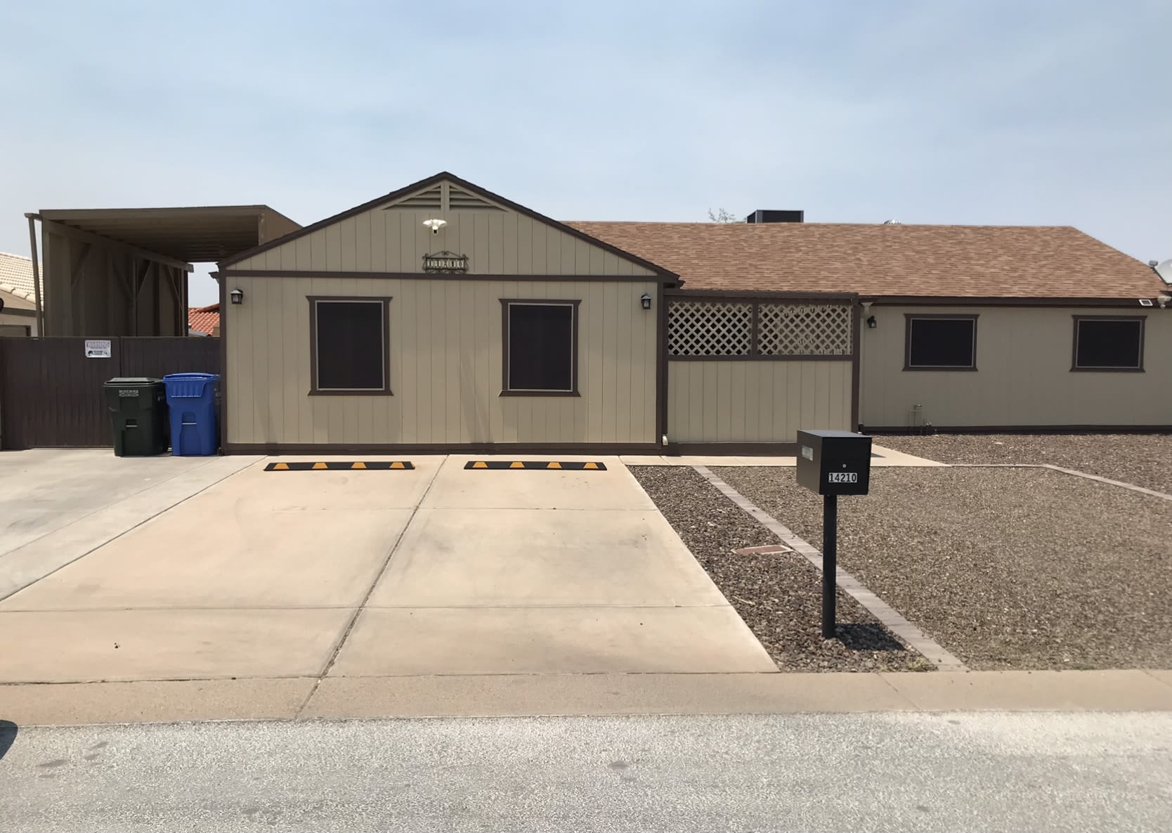14210 North 45th Drive – photo 1