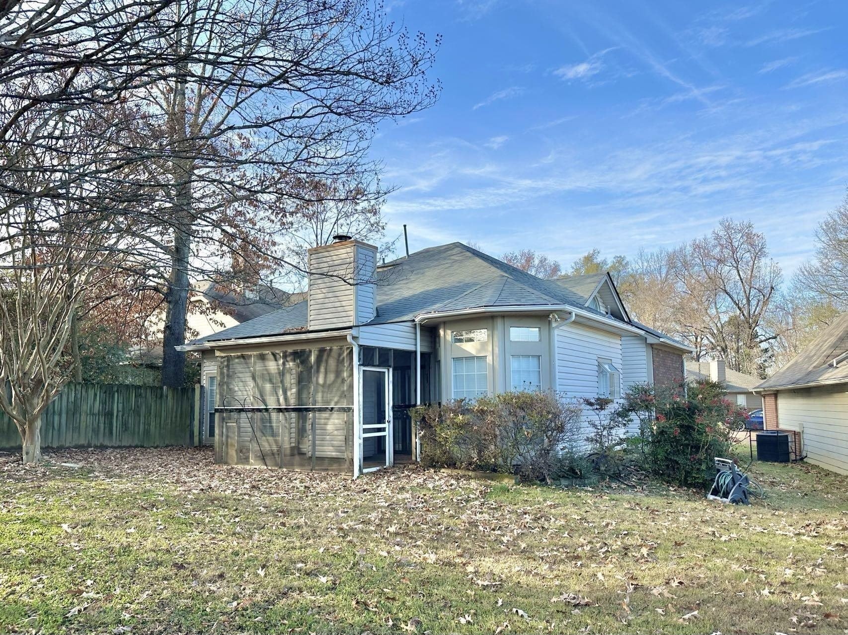 5445 PINE OAK Ln – photo 3