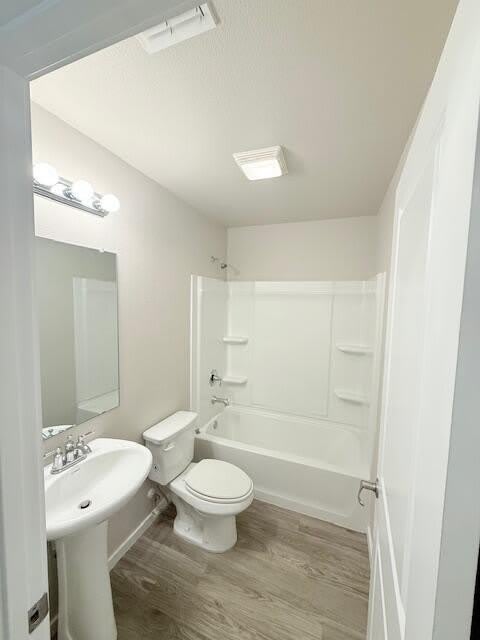 9705 Trenton Avenue – photo 3