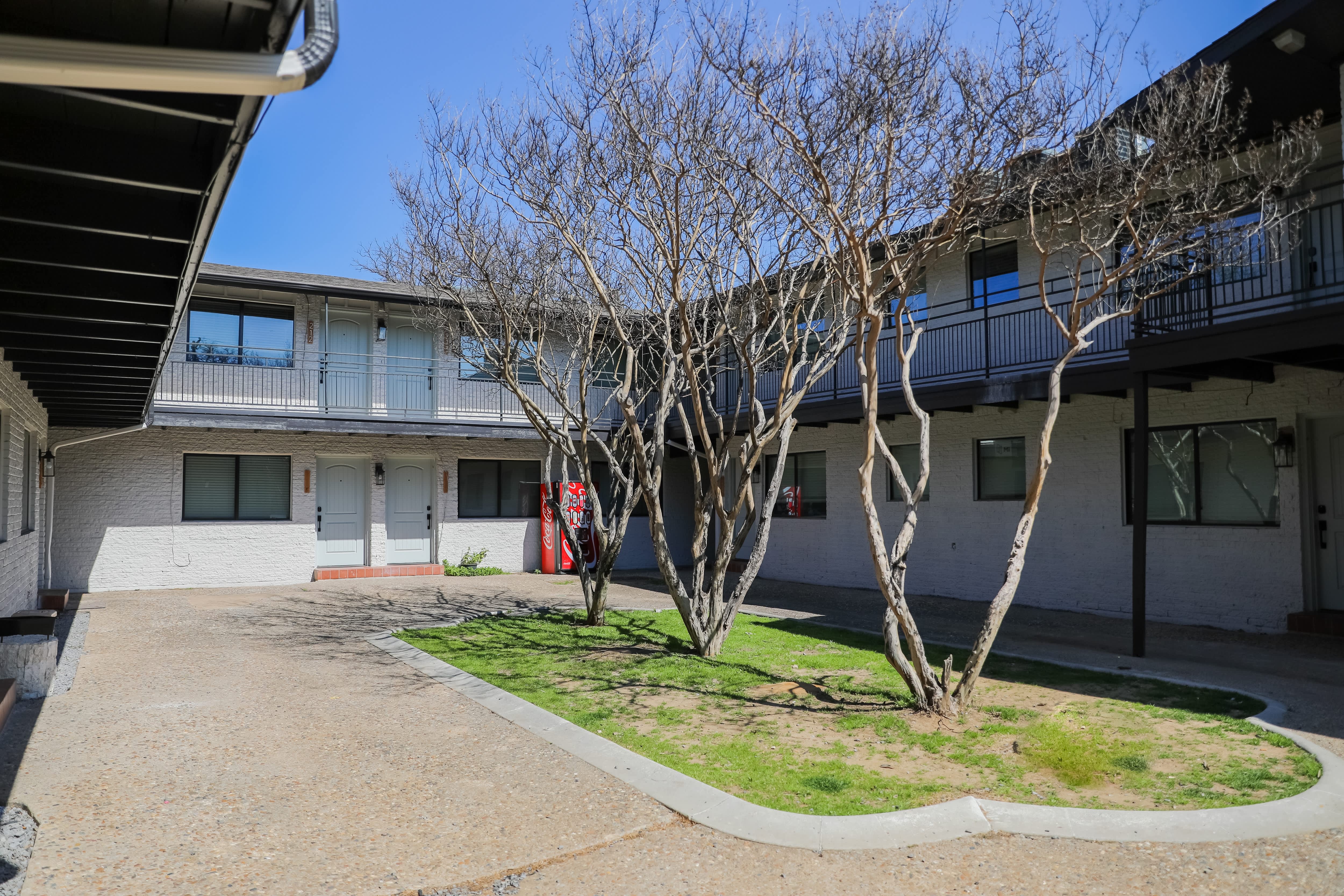 Pavilion At Bishop Ridge – photo 2