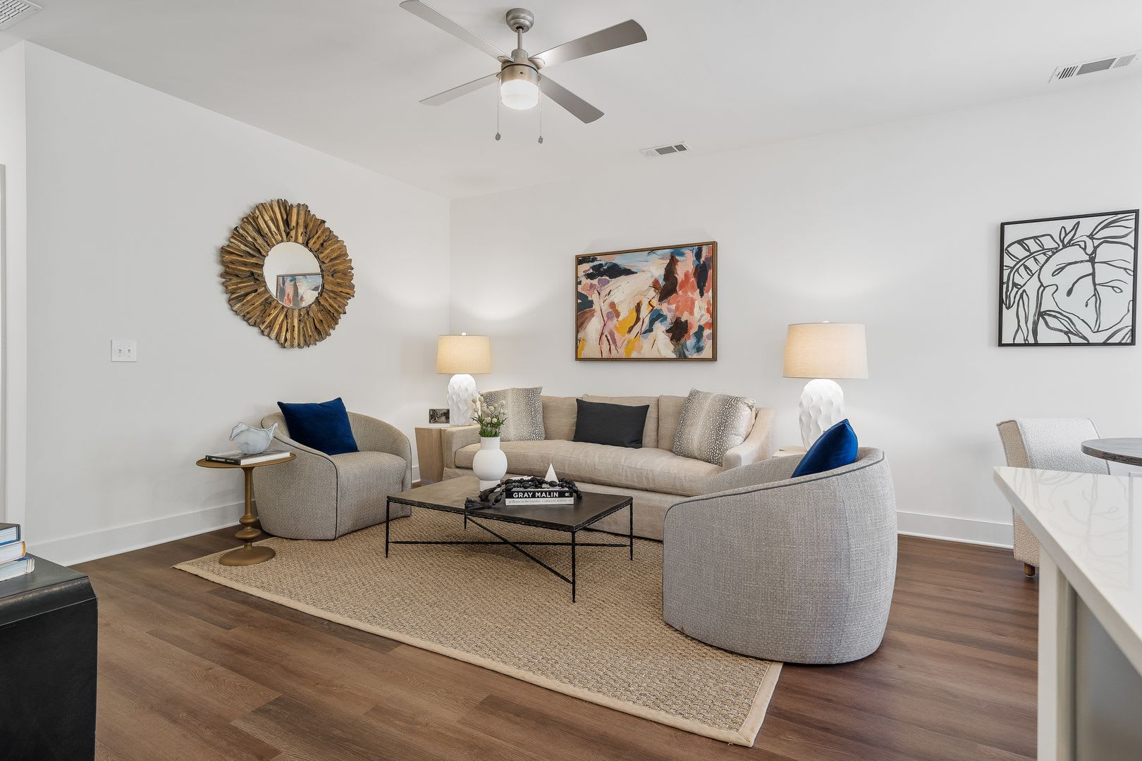 New Construction in Prime Location! – photo 5