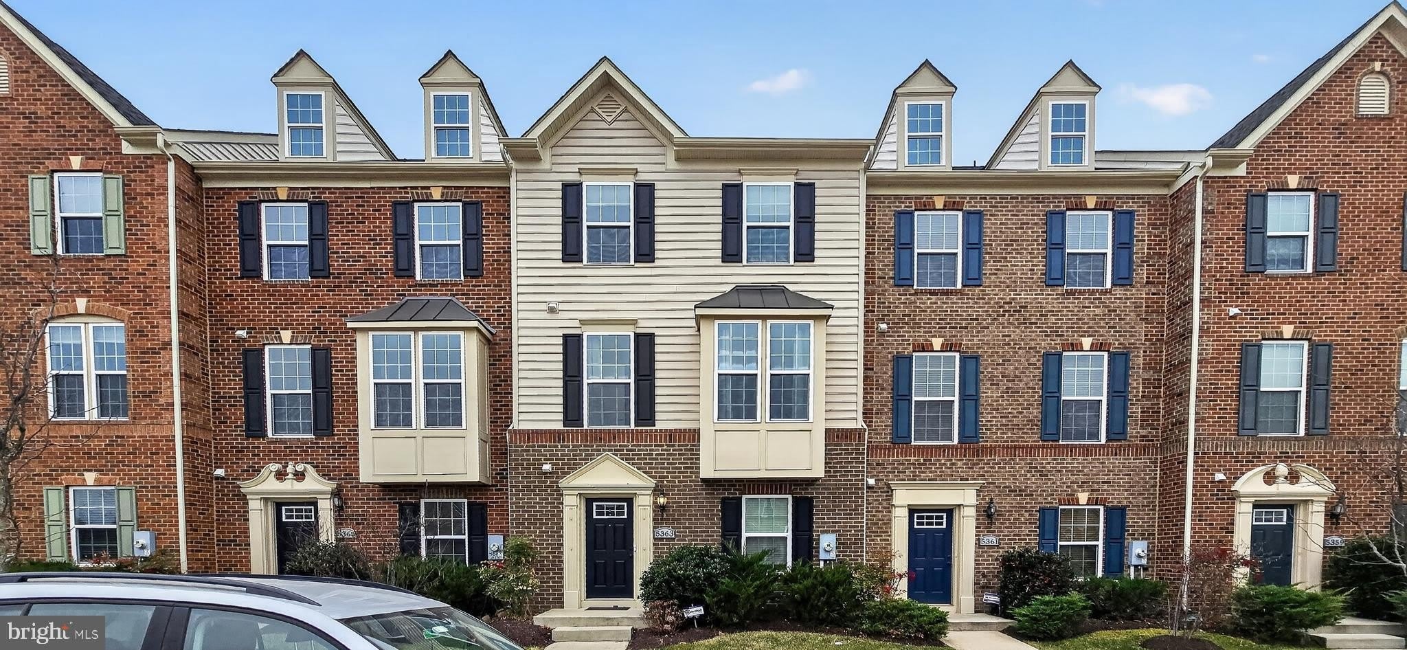 5363 S Center Drive – photo 2