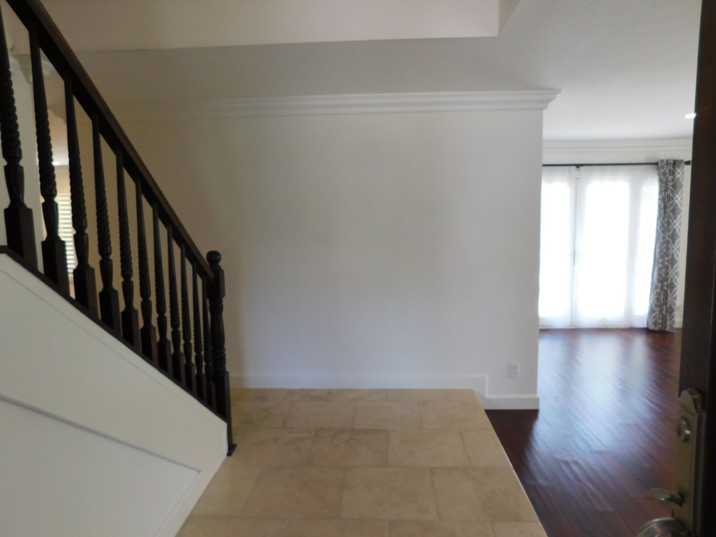 Beautiful 5-bedroom 3-Bathroom 2-Story House – photo 4