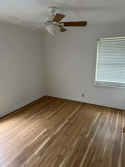1402 Hillcrest Drive – photo 3