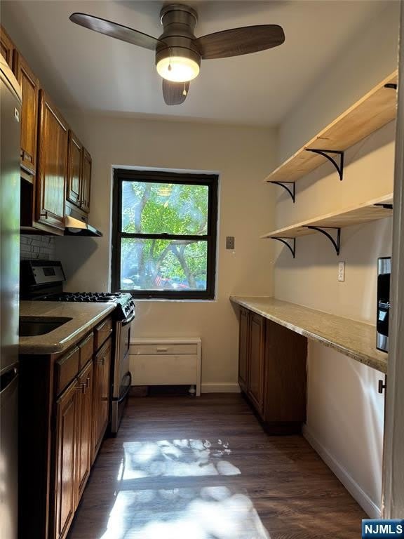 3060 Edwin – photo 3