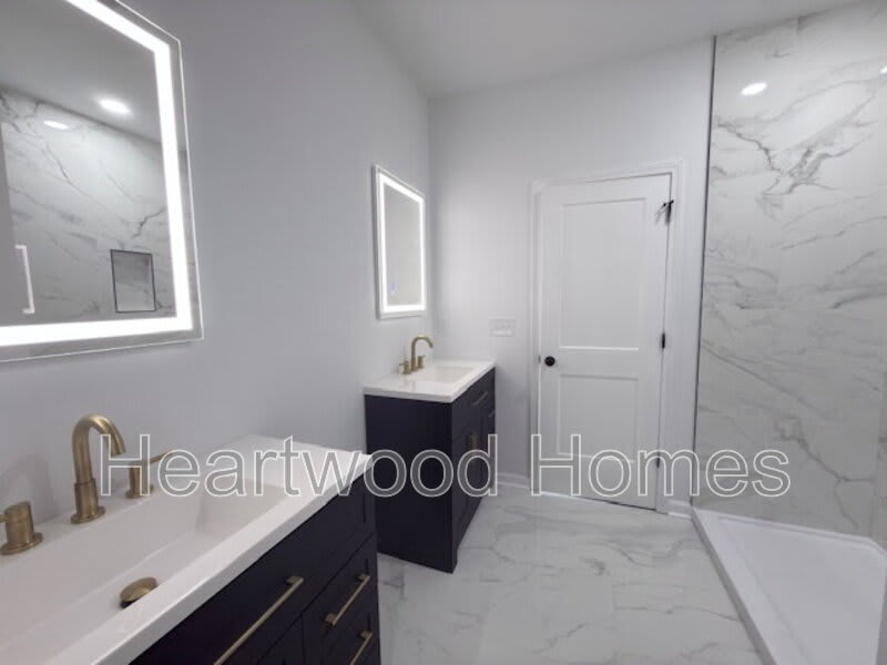 212 Lincolnshire Boulevard – photo 4