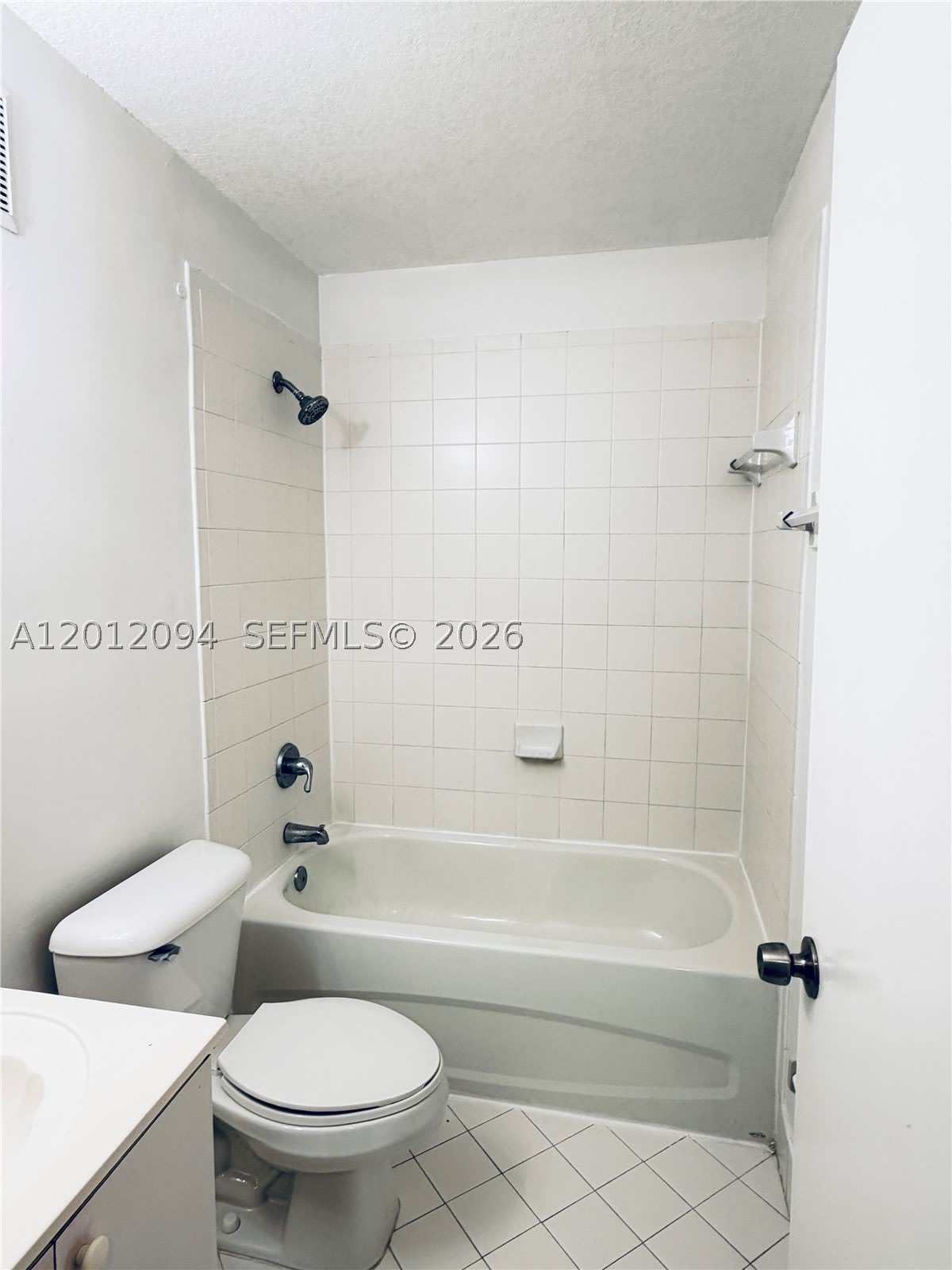 1300 SE 31st Ct – photo 5