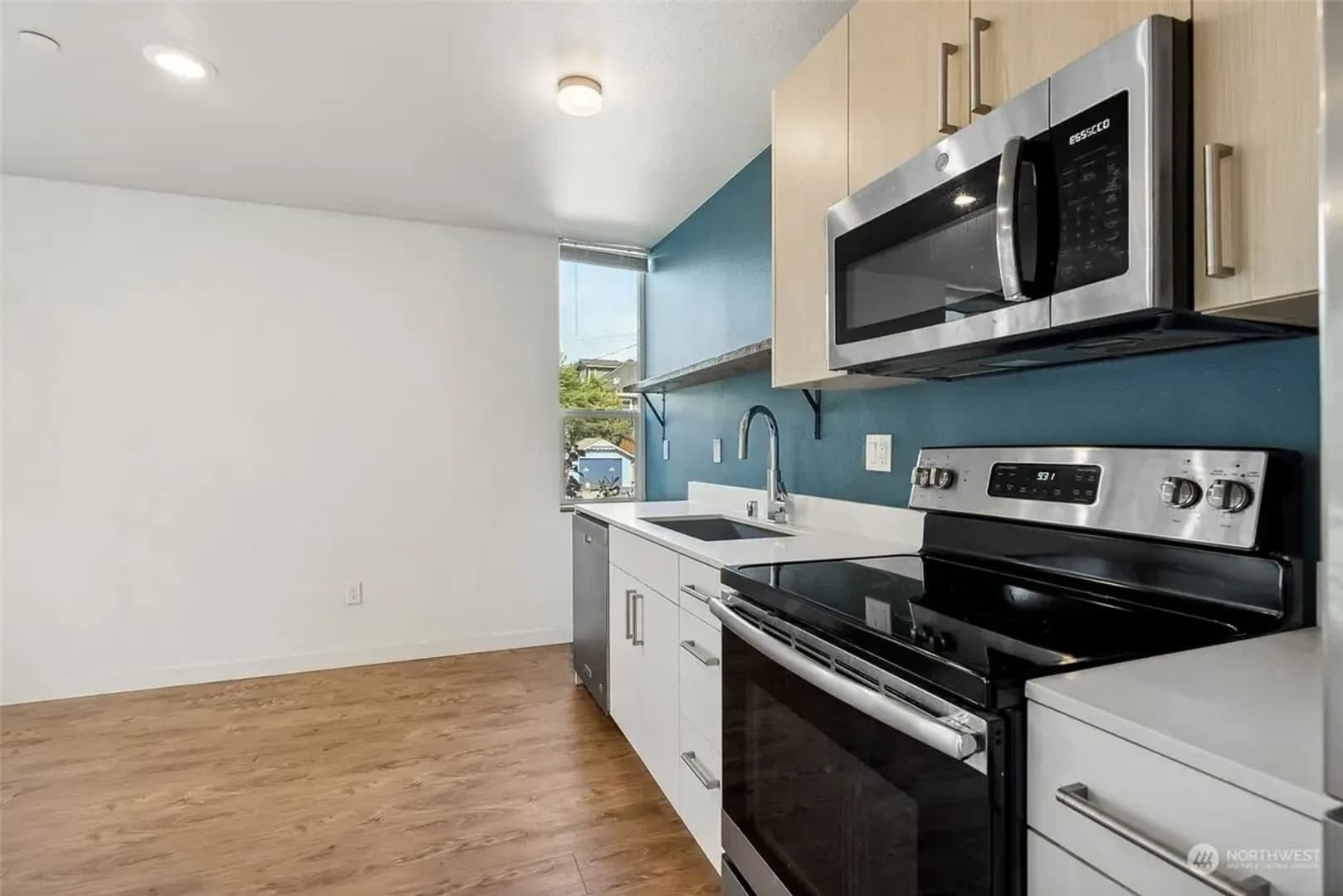Junior Apartments – photo 3