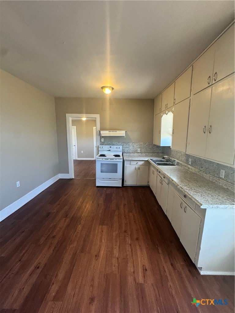 4711 N Main Street – photo 2