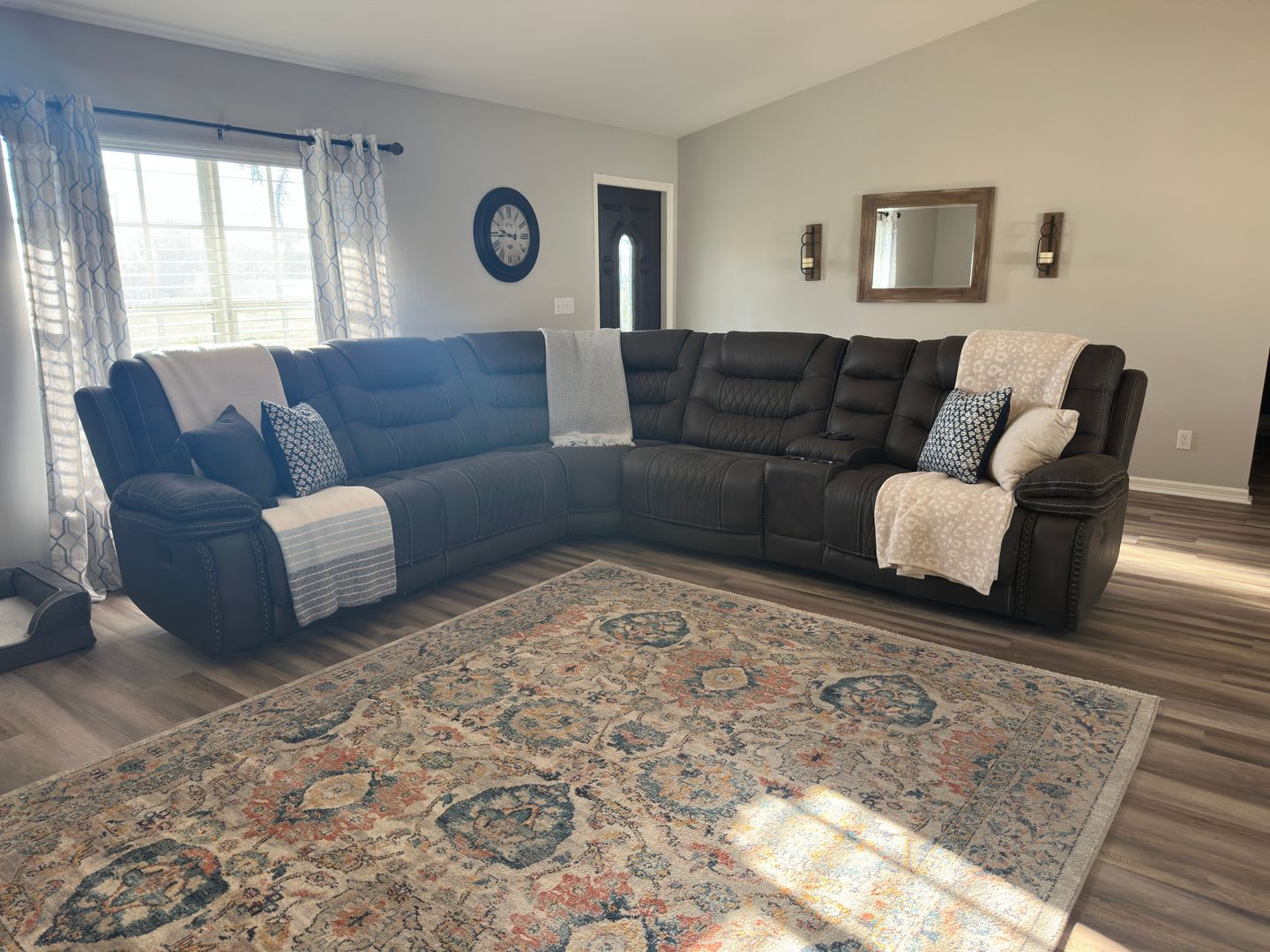 Short Term Rental- Seasonal – photo 4